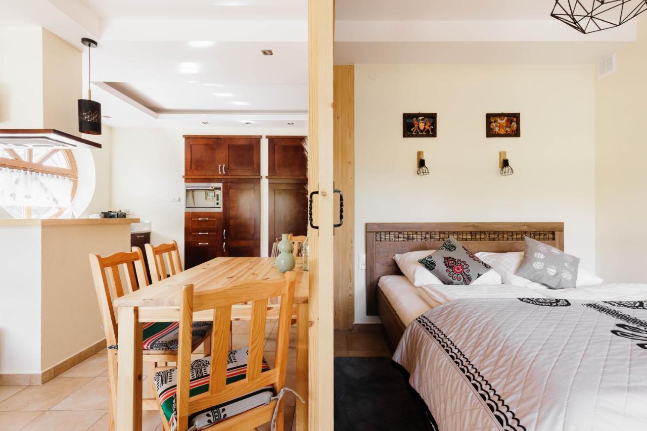 Apartamenty Chata Pod Reglami Закопане Екстер'єр фото